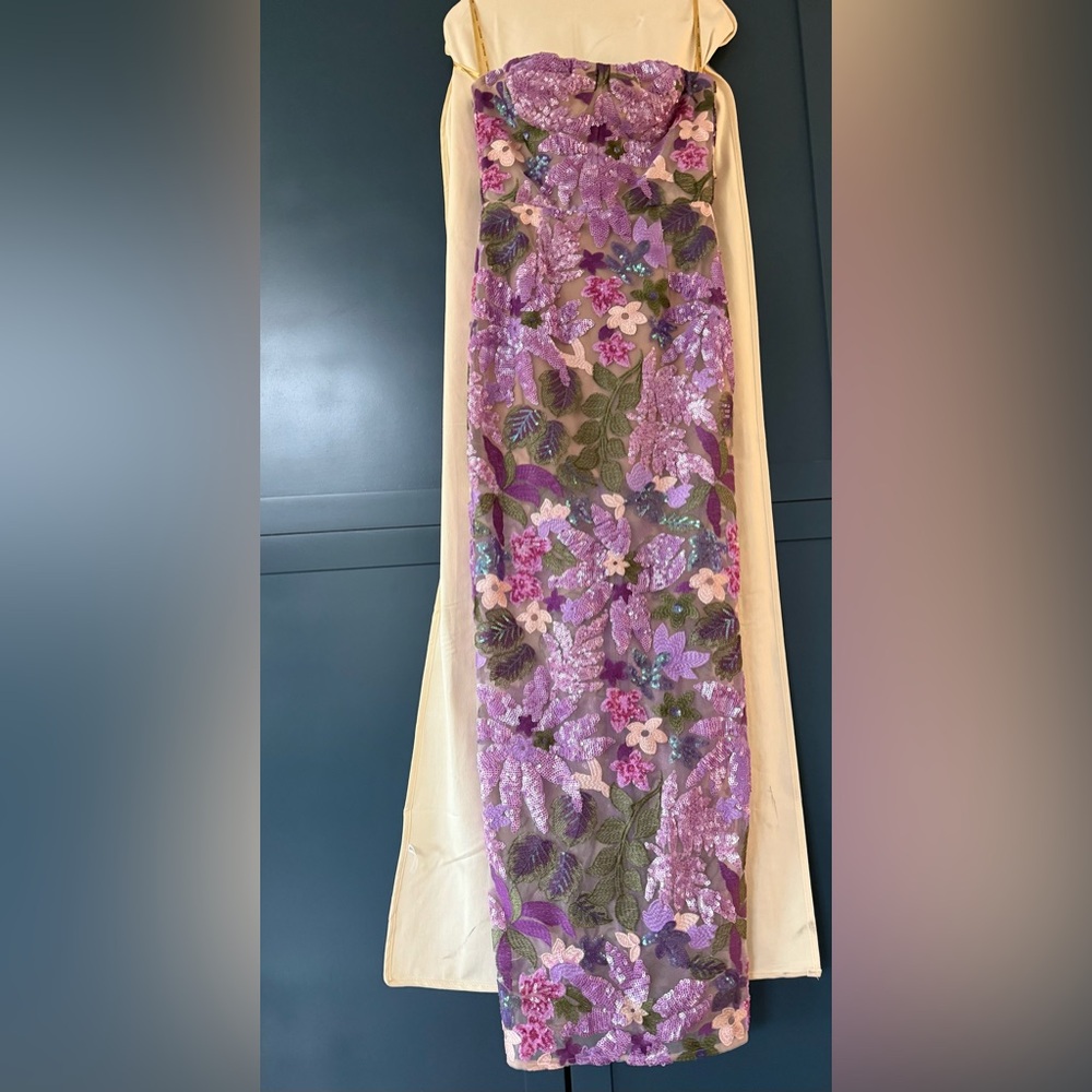 Bronx and Banco Lavender Floral Sequin Strapless Column Gown - Picture 4 of 9